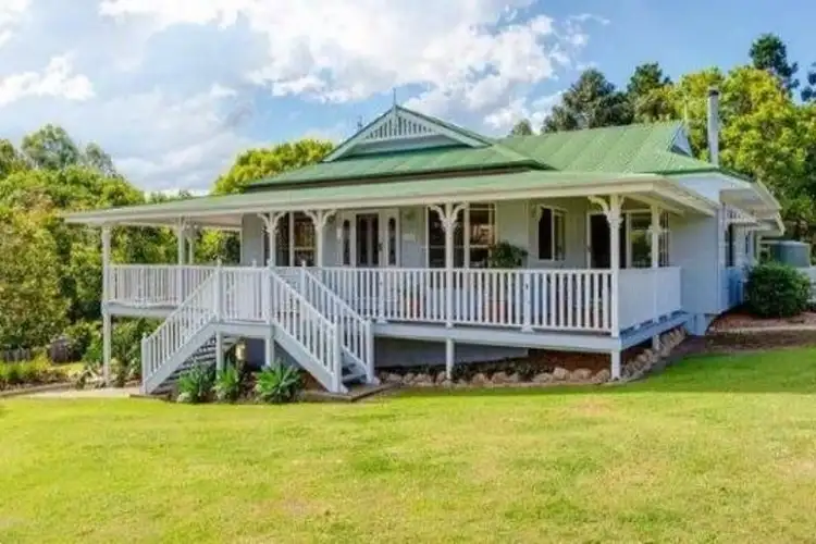 3 Bethany Court, Southside QLD 4570