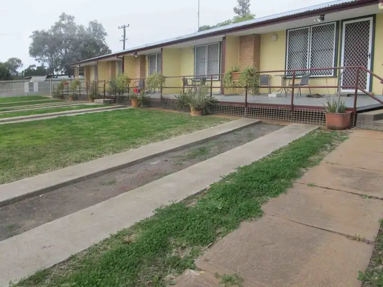 15 Tarcoon St, Bourke NSW 2840