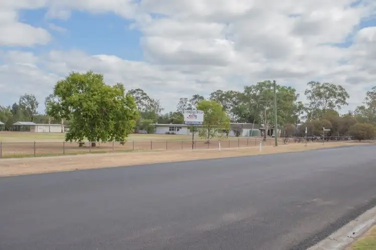 Sixth view of Homely unit listing, 3, 4, 5 & 6/22 Pine Street, Miles QLD 4415