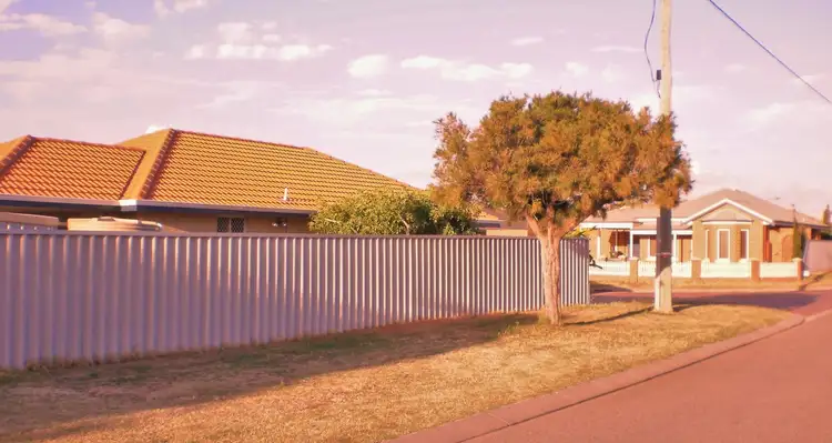 Fourth view of Homely house listing, 25 Broadbank Lane, Beachlands WA 6530
