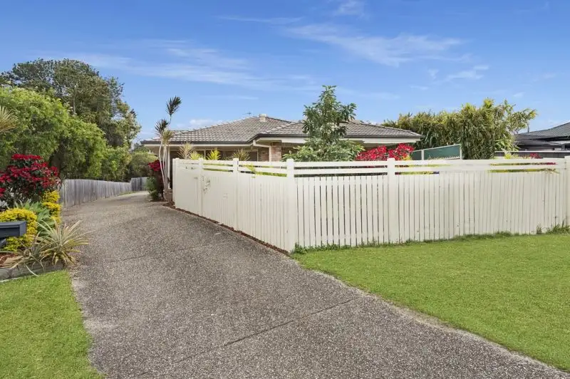 Main view of Homely semi-detached listing, 1/23 Lorenzo Drive, Coomera QLD 4209