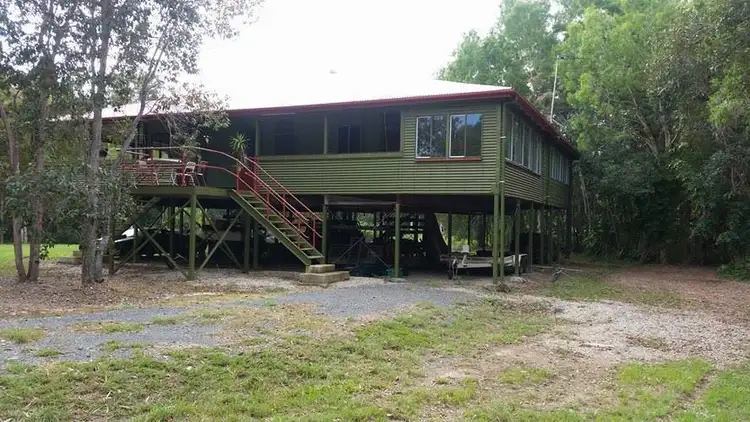 75 Cape hillsborough Road, Seaforth QLD 4741