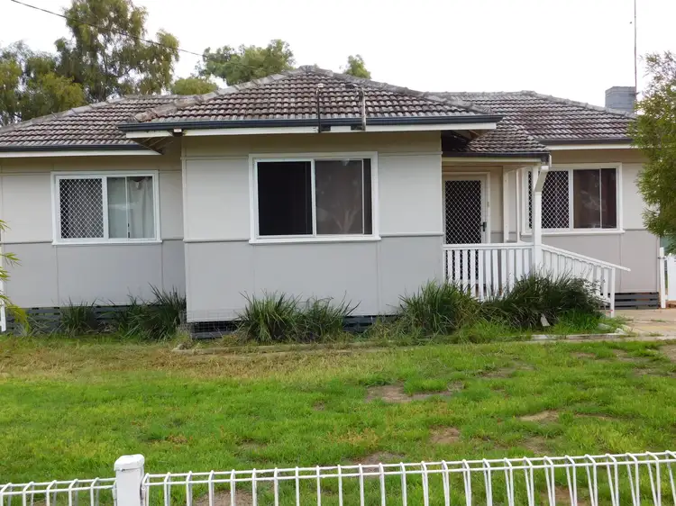 12 Forward Street, Northam WA 6401