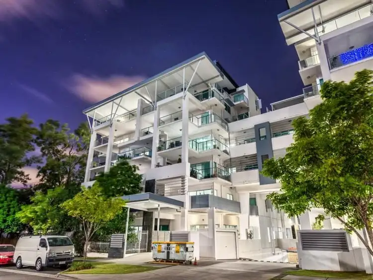 2/28 Ferry Rd, West End QLD 4101