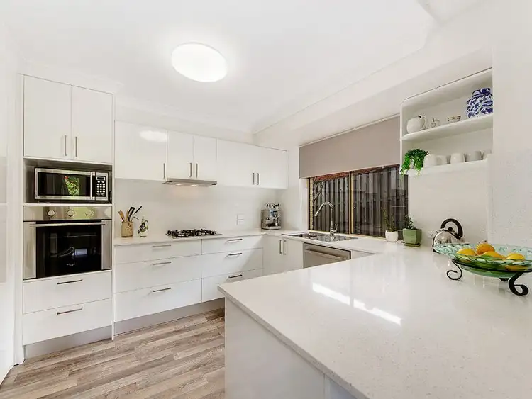 Seventh view of Homely house listing, 5 Equador Court, Pacific Pines QLD 4211