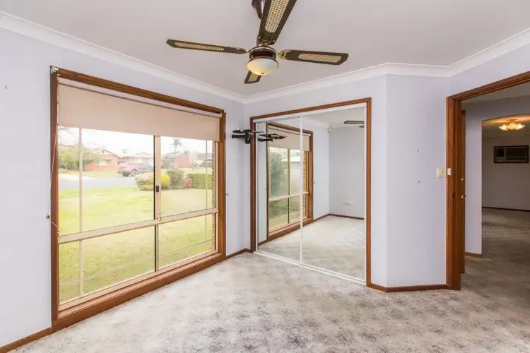 Fifth view of Homely house listing, 7 Yentoo Drive, Glenfield Park NSW 2650