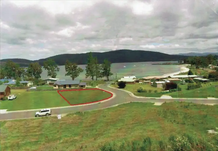12 Fritton Drive, Dover TAS 7117
