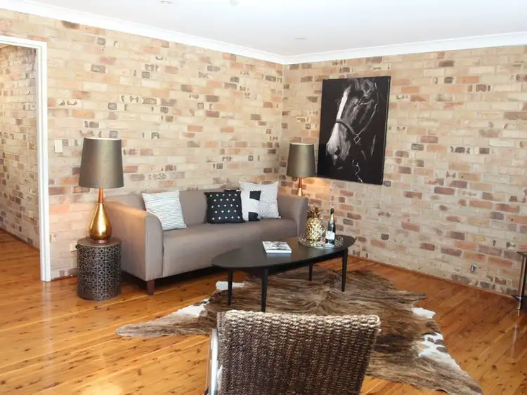 42 Gulliver Street, Hamilton NSW 2303