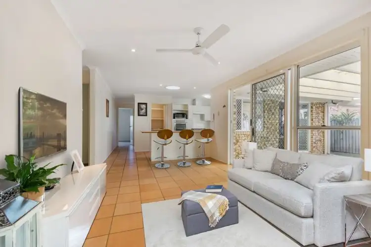 Fifth view of Homely house listing, 2 Hooper Crescent, Tewantin QLD 4565