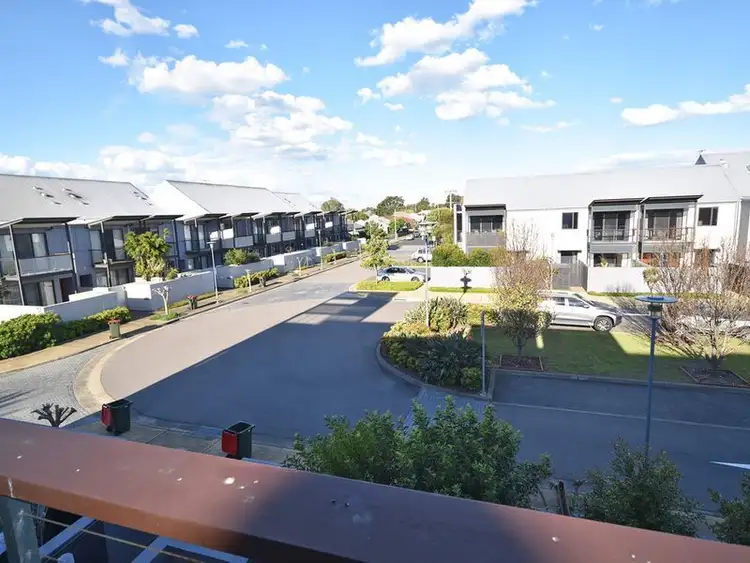 Second view of Homely townhouse listing, 33/1 Forbes Street, Carrington NSW 2294