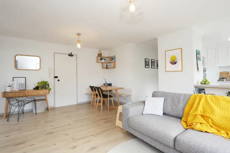Fifth view of Homely apartment listing, 4/31-33 Ventura Road, Mermaid Beach QLD 4218