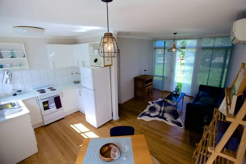 Main view of Homely unit listing, 1/40 Chifley Ave, Altona VIC 3018