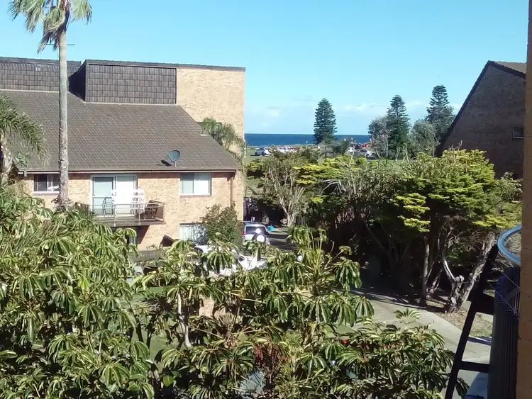 Second view of Homely unit listing, 2/5 Terrol Crescent, Mona Vale NSW 2103