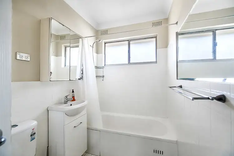 Fifth view of Homely apartment listing, 8/28 Hampstead Road, Homebush West NSW 2140