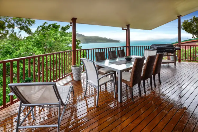 11 Casuarina Cove, Hamilton Island QLD 4803
