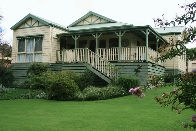 Second view of Homely house listing, 7 Piggin Court, Corowa NSW 2646