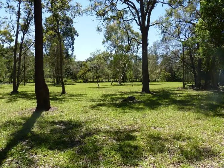 17 Old North Coast Road, Beerburrum QLD 4517