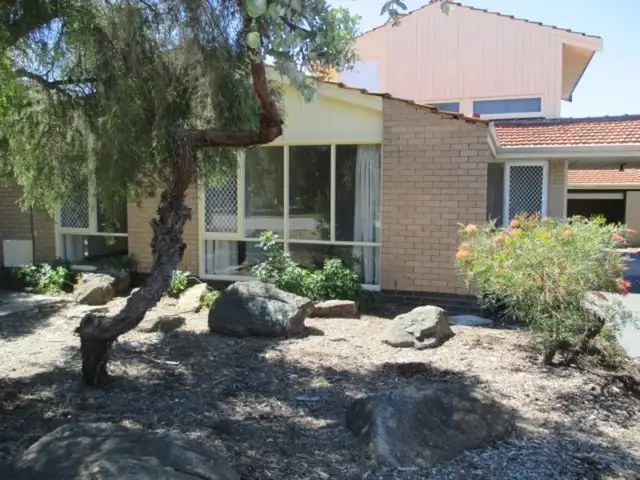 19 Osborne Place