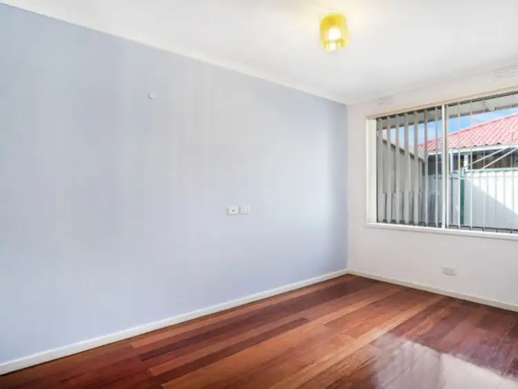 Fourth view of Homely unit listing, 3/112 East Esplande, St Albans VIC 3021