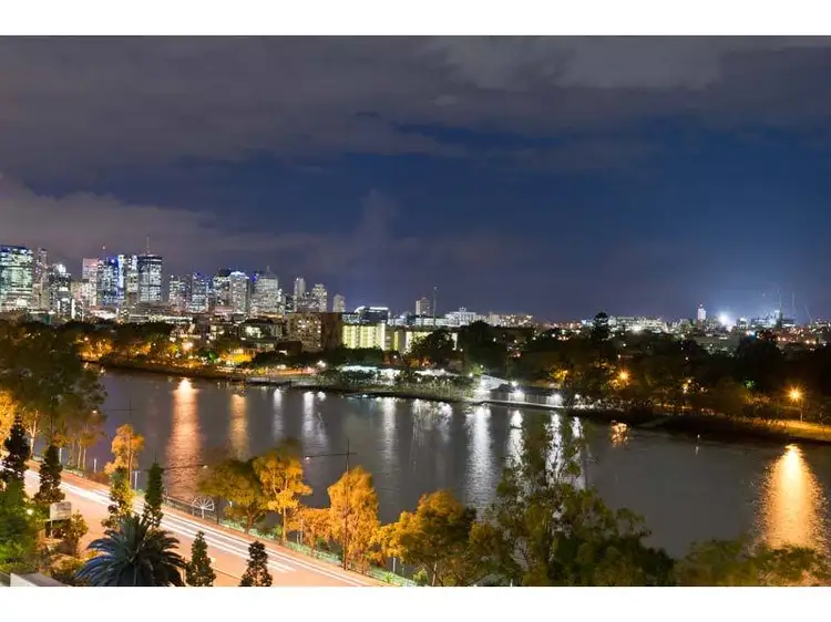 140/11 Chasely, Auchenflower QLD 4066