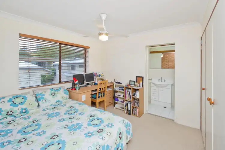 Fifth view of Homely unit listing, 4/52 Warren Street, St Lucia QLD 4067