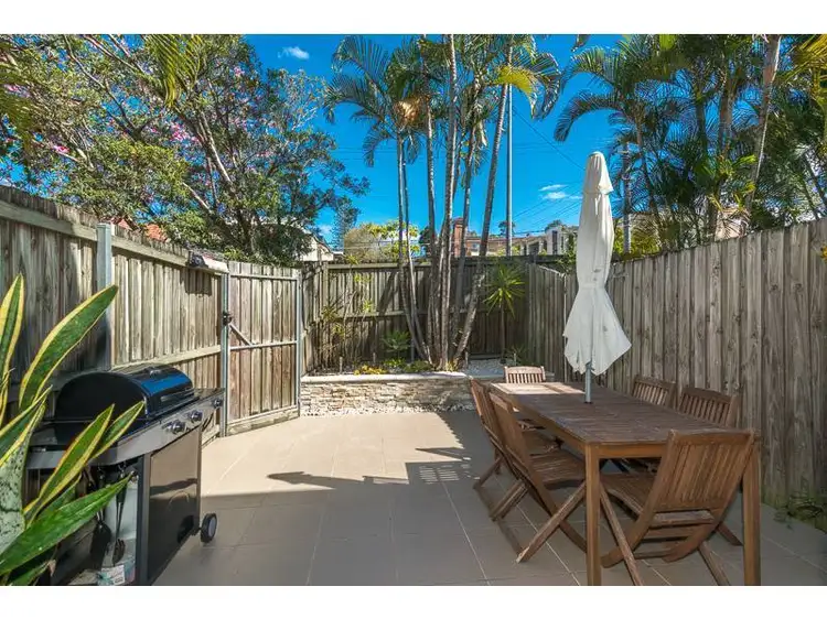 1/93 Sherwood Road, Toowong QLD 4066
