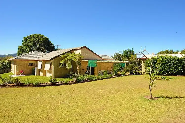4 Pio Court, Beerwah QLD 4519