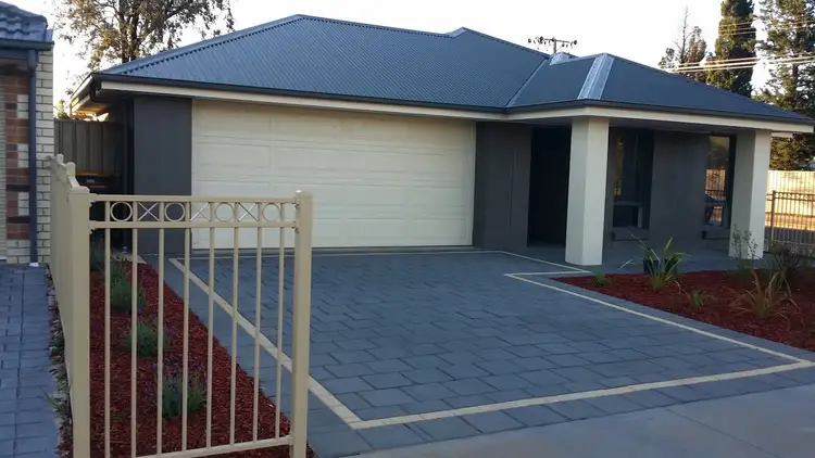 21B Saint Road, Smithfield Plains SA 5114