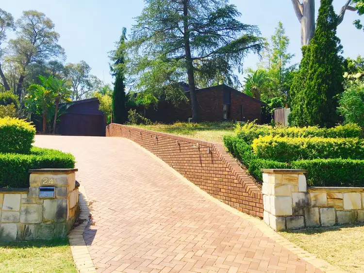 24 Kaneruka Place, Baulkham Hills NSW 2153