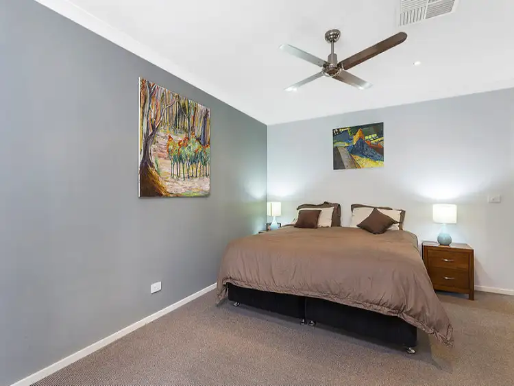 Sixth view of Homely house listing, 32 Innisbrook Avenue, Wodonga VIC 3690