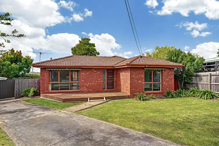 8 CAMERON COURT, Wallan VIC 3756