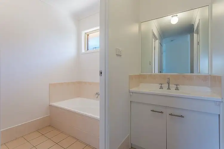 Sixth view of Homely townhouse listing, 7 Louise Court, Silkstone QLD 4304