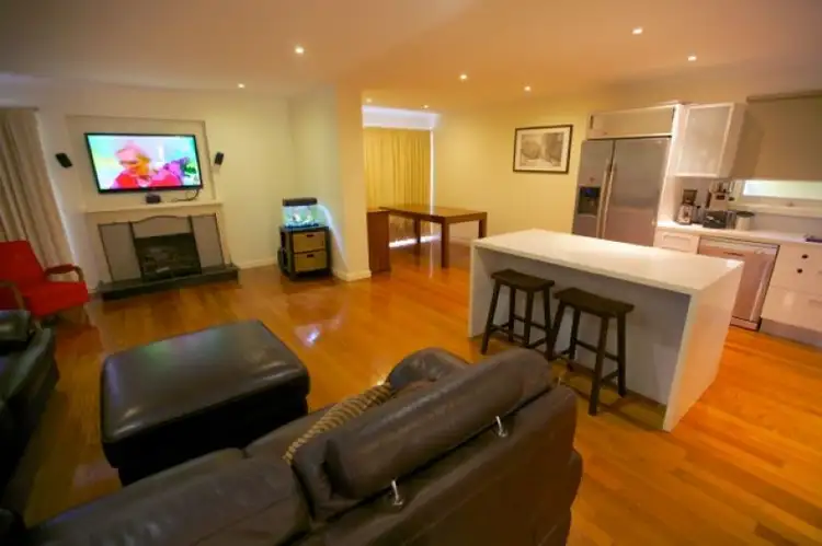 Main view of Homely house listing, 1/21 Lilian Parade, Eltham VIC 3095
