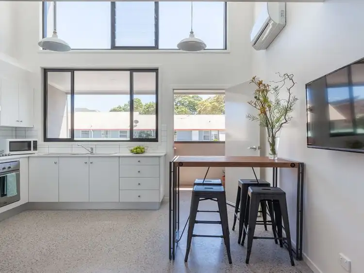 12/22 Donald Street, Hamilton NSW 2303