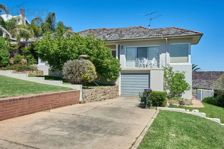 12 Beauty Point Avenue, Turvey Park NSW 2650