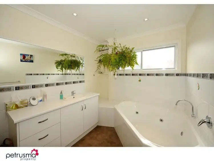 Sixth view of Homely house listing, 2 Amundsen Crescent, Warrane TAS 7018