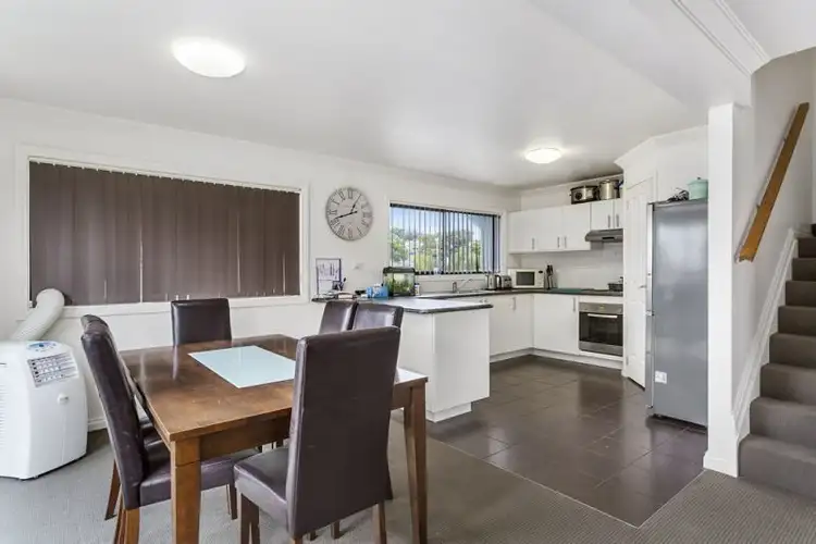1/2 Chisholm Place, Glenorchy TAS 7010