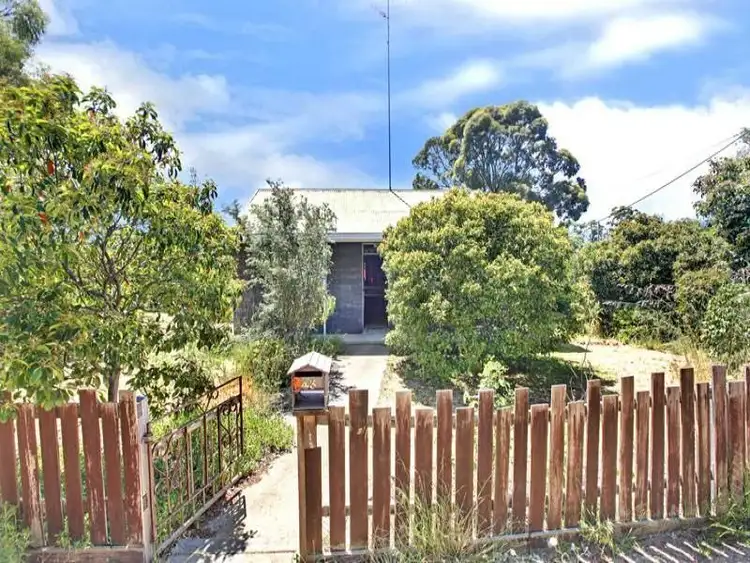 43 FIRST STREET, Broadford VIC 3658