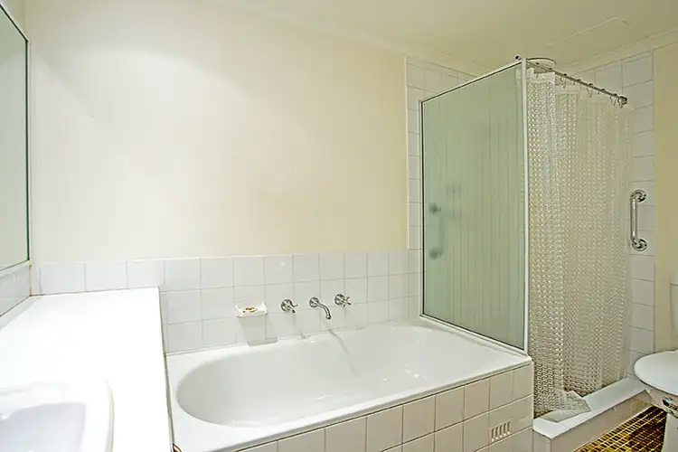 Fifth view of Homely apartment listing, 21/36-40 Gordon Street (enter via Campbell Parade), Manly Vale NSW 2093