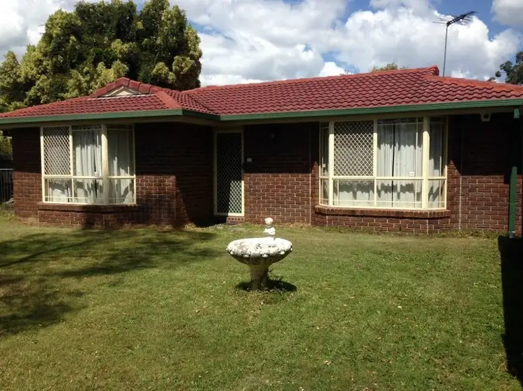 4 Glenbrae crt, Marsden QLD 4132