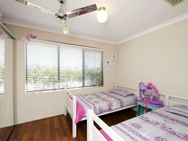 Sixth view of Homely house listing, 8 Dionne Place, Gosnells WA 6110