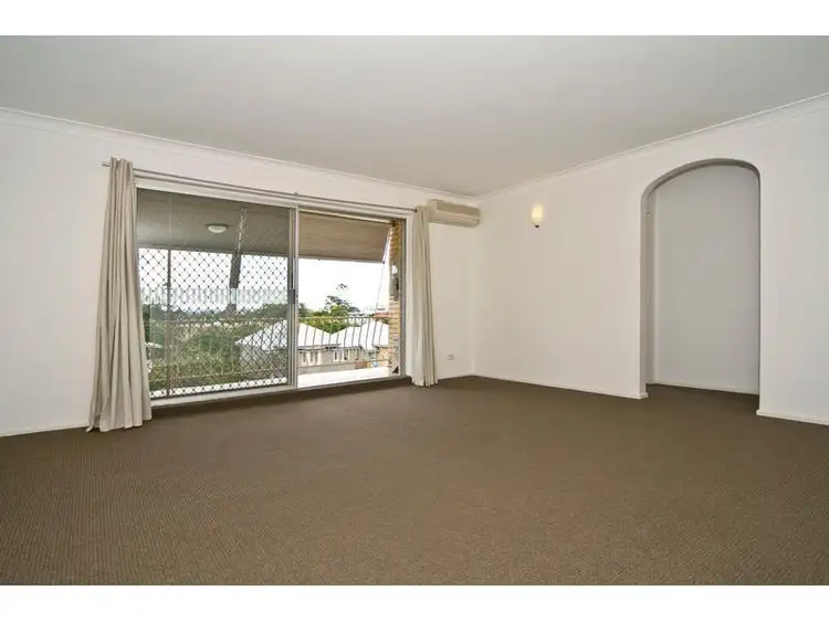 Sixth view of Homely unit listing, 2/74 Henry Street, Greenslopes QLD 4120