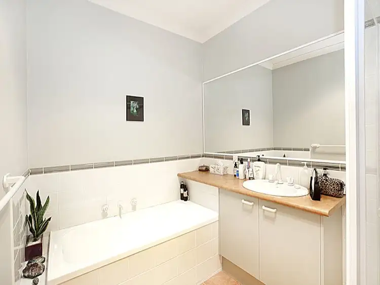 Fifth view of Homely unit listing, 2/6 Den Dulk Avenue, Altona VIC 3018