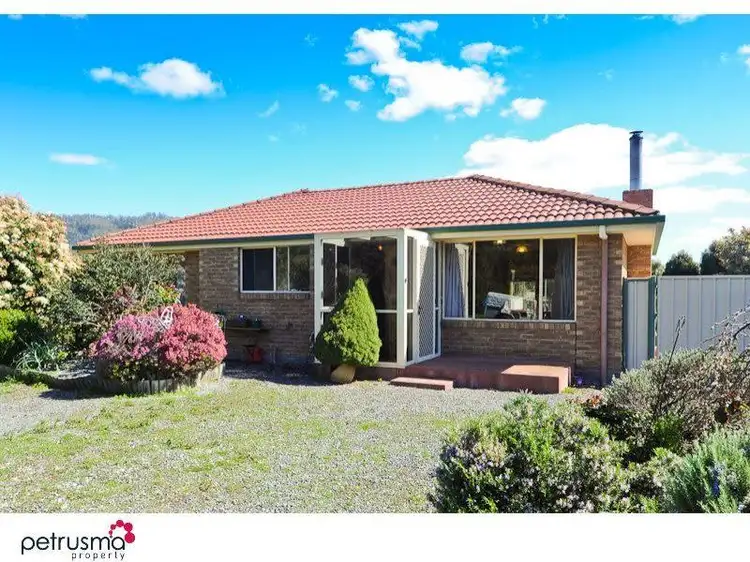 143 Seven Mile Beach Road, Seven Mile Beach TAS 7170