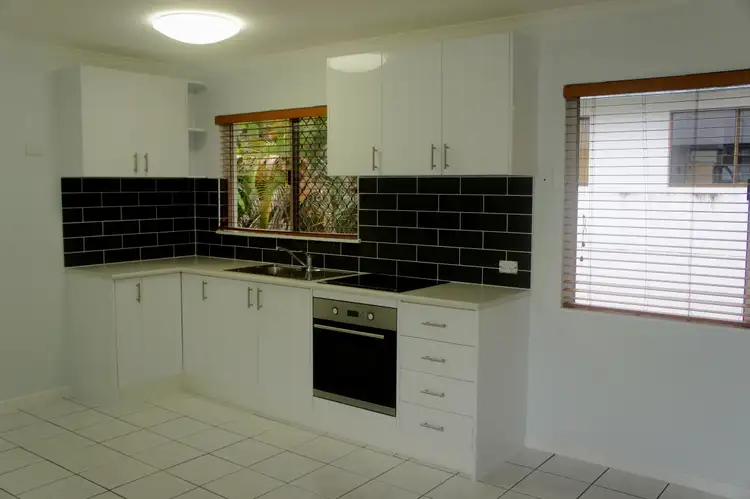 Fourth view of Homely apartment listing, 7/98 Pease Street, Manoora QLD 4870