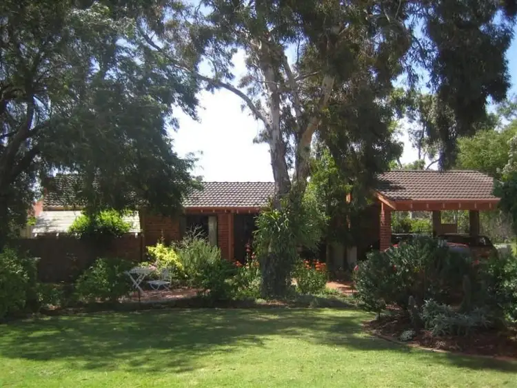 11 Copper Close, Carine WA 6020