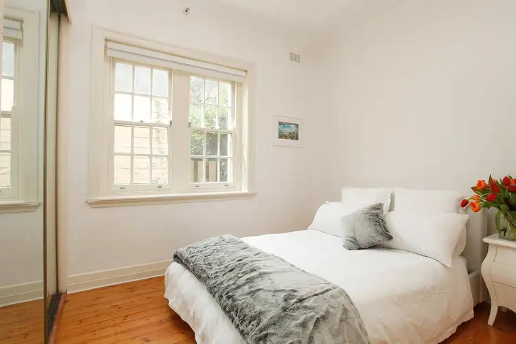 Second view of Homely unit listing, 5/103 Kirribilli Avenue, Kirribilli NSW 2061