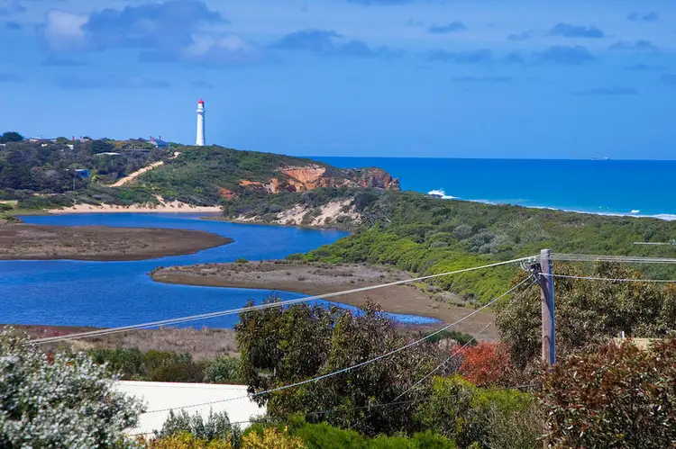 15 Lialeeta Road, Fairhaven VIC 3231