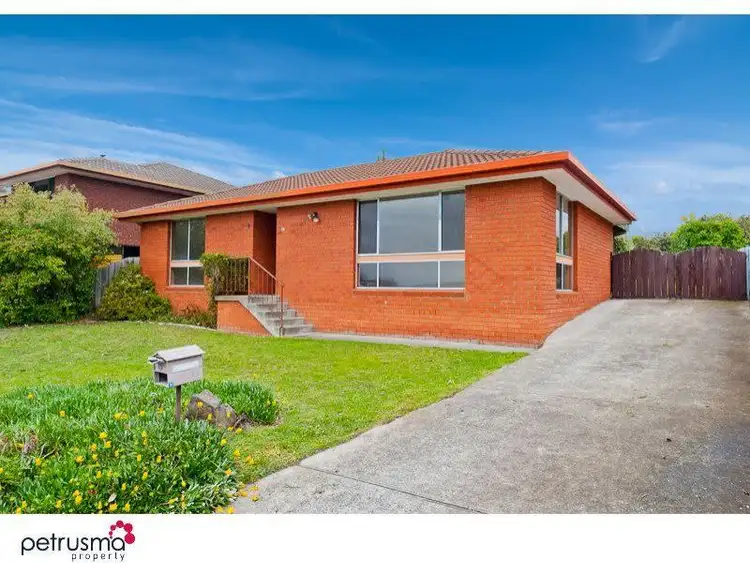 15 Lucinda Parade, Lutana TAS 7009