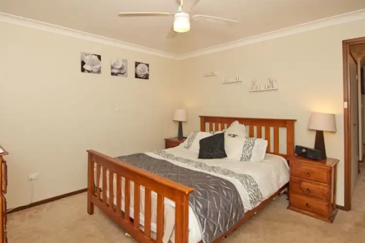 Sixth view of Homely house listing, 2 Yungana Place, Glenfield Park NSW 2650